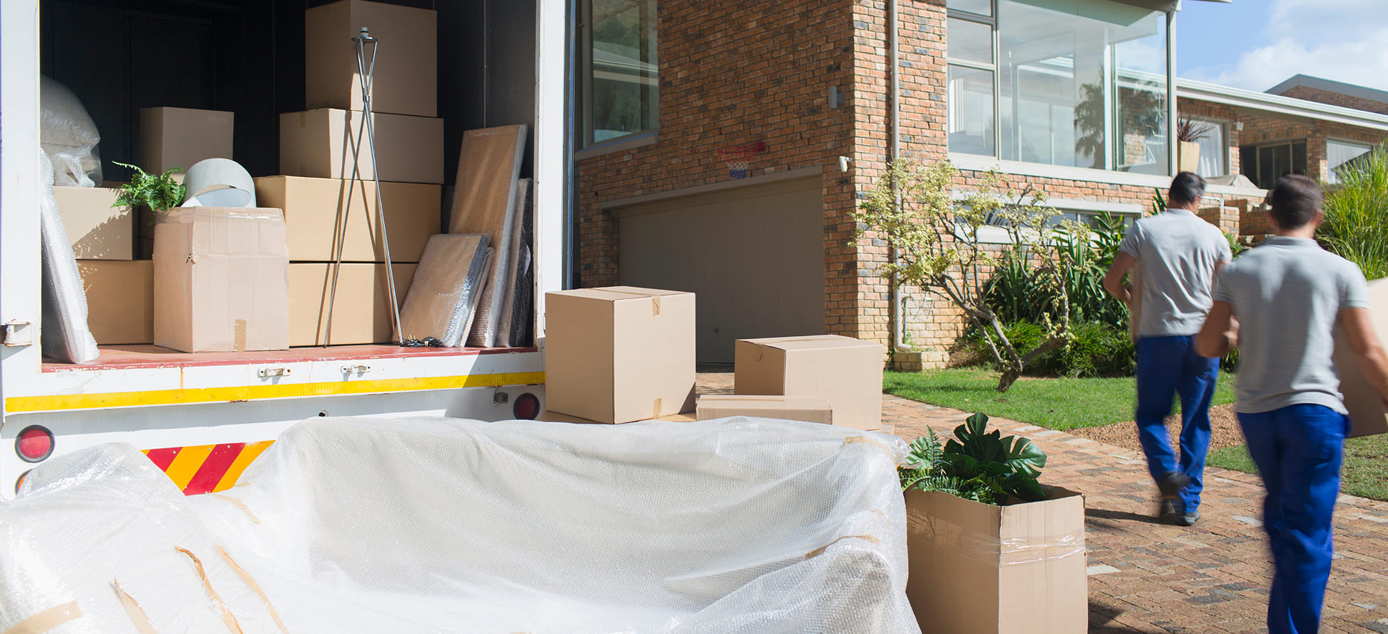 Save Time and Money by Choosing a Commercial Mover