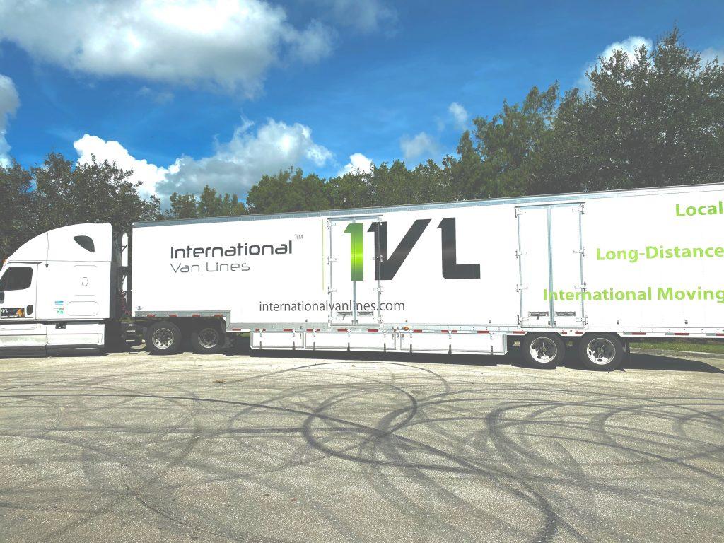 International Van Lines moving truck