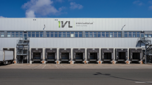 Find the cost of moving to Canada from the US